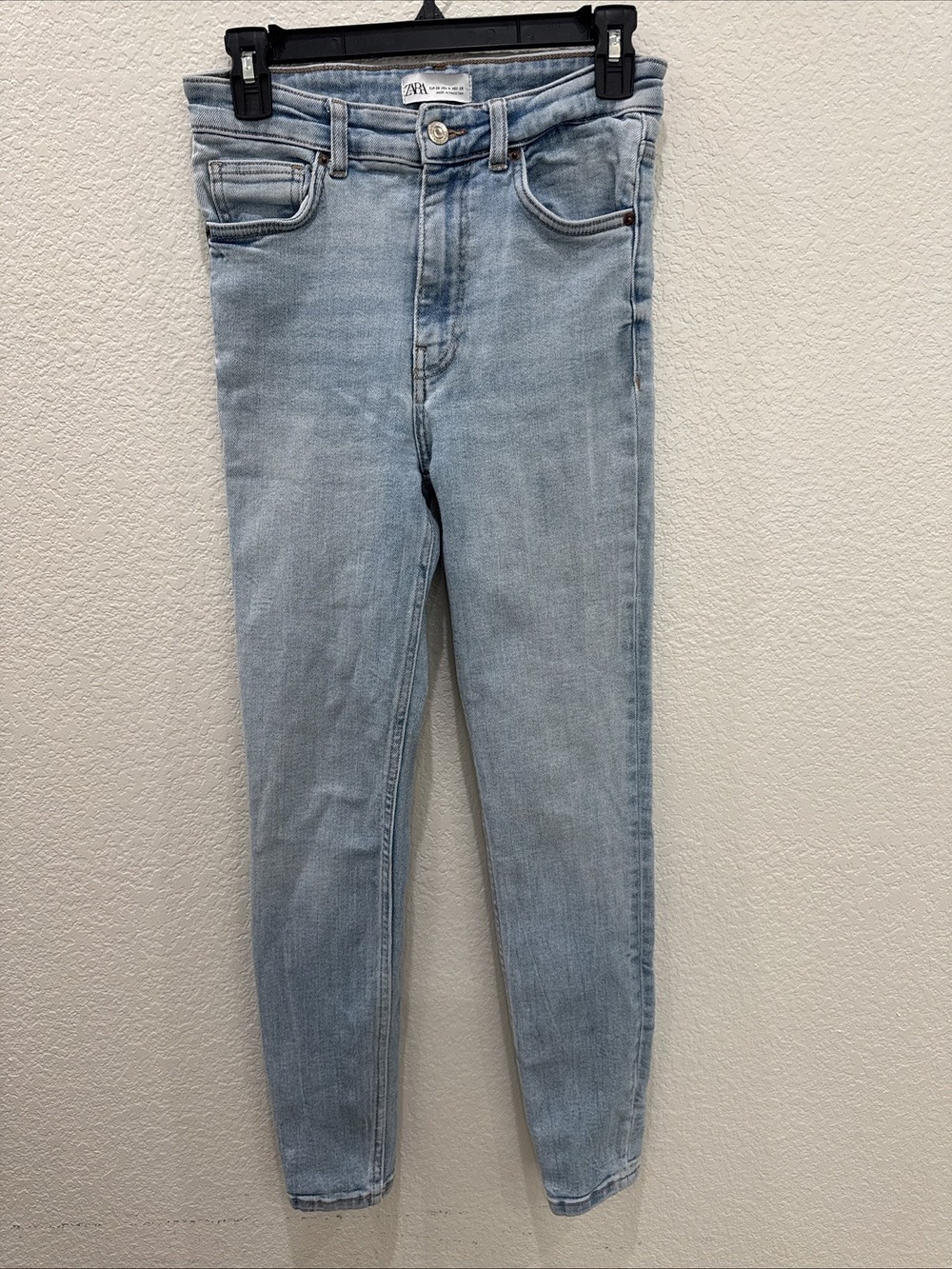 ZARA Jeans Denim High Rise Womens Size 4 Slim Skinny Straight Zip Button